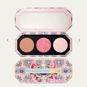 Pat McGrath Labs Fleurever Nude Face Palette